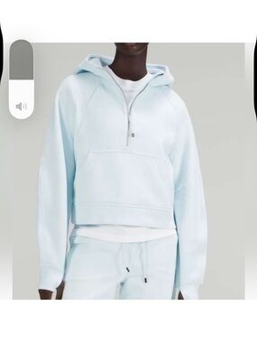 lululemon athletica Light Blue Scuba, never worn.